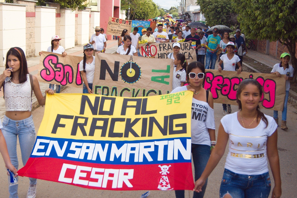 no al fracking en colombia